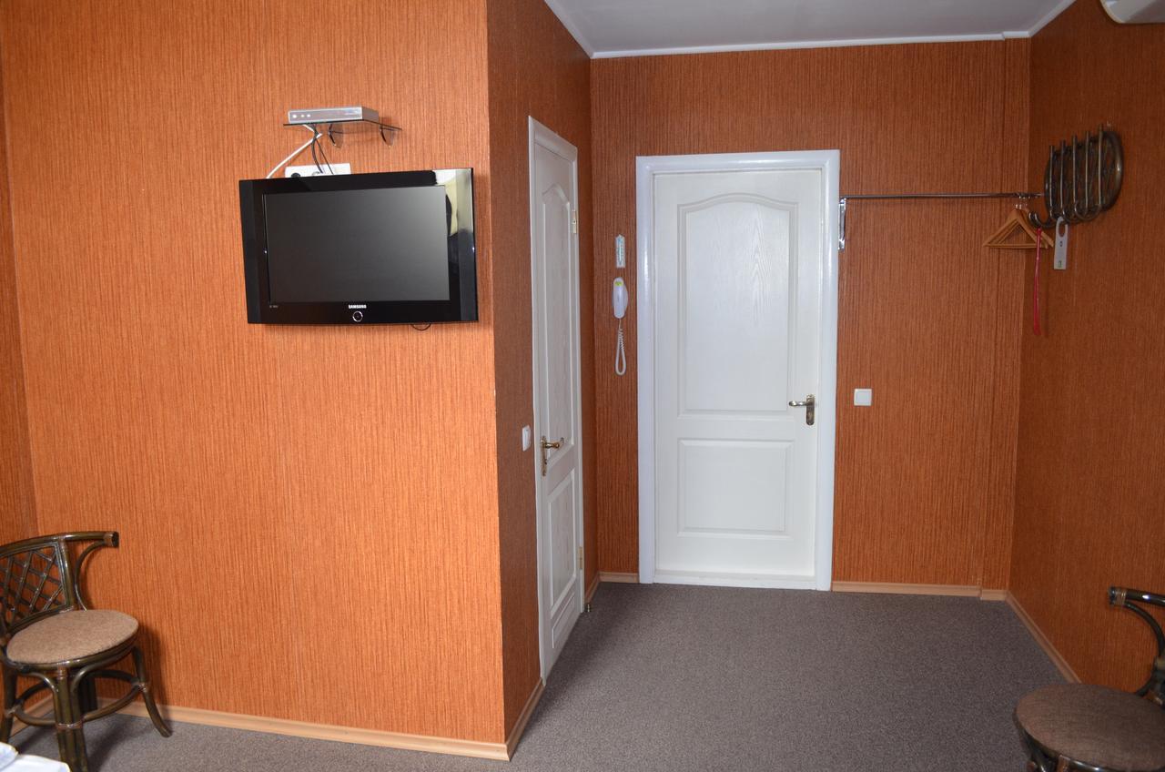 Transit Hotel Dyakovtsy Eksteriør billede